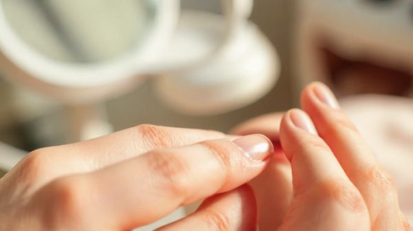 Guide essentiel pour éviter les maladies des gencives
